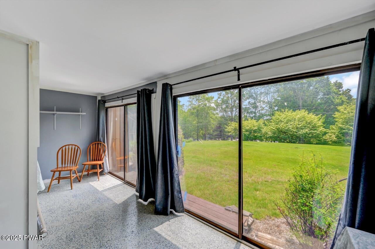 1107 Crest Circle, Lakeville, Pennsylvania image 24