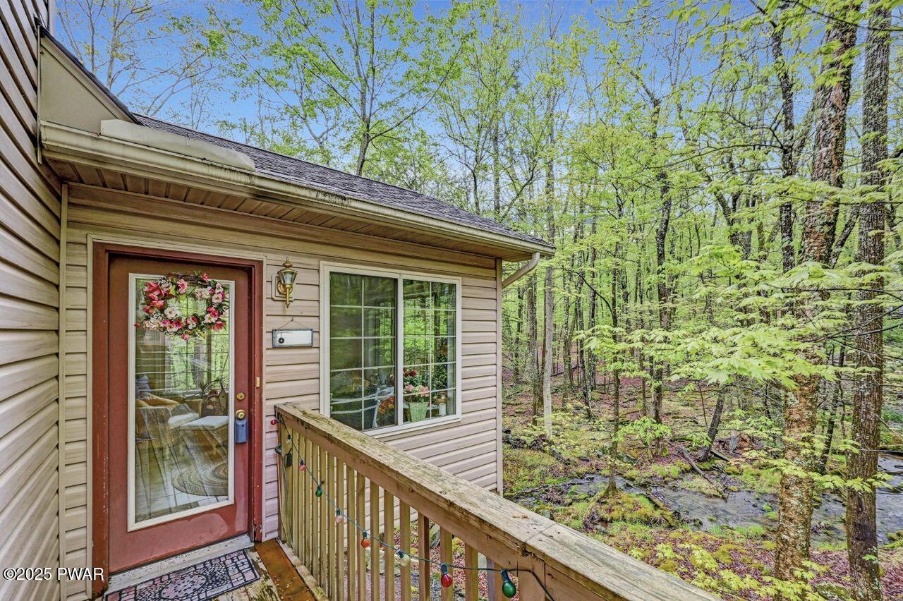 808 Pioneer Court, Lackawaxen, Pennsylvania image 8