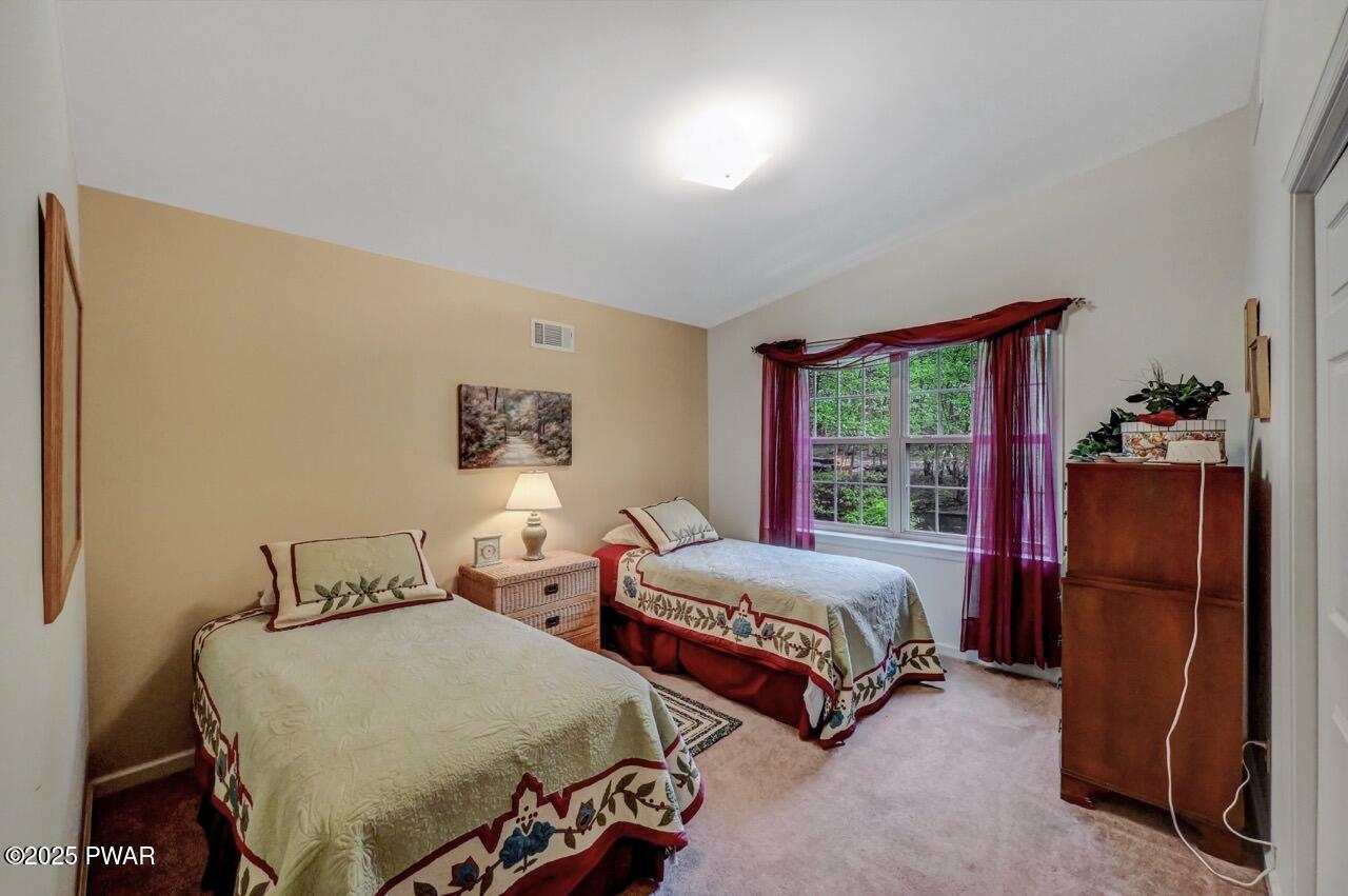 808 Pioneer Court, Lackawaxen, Pennsylvania image 43