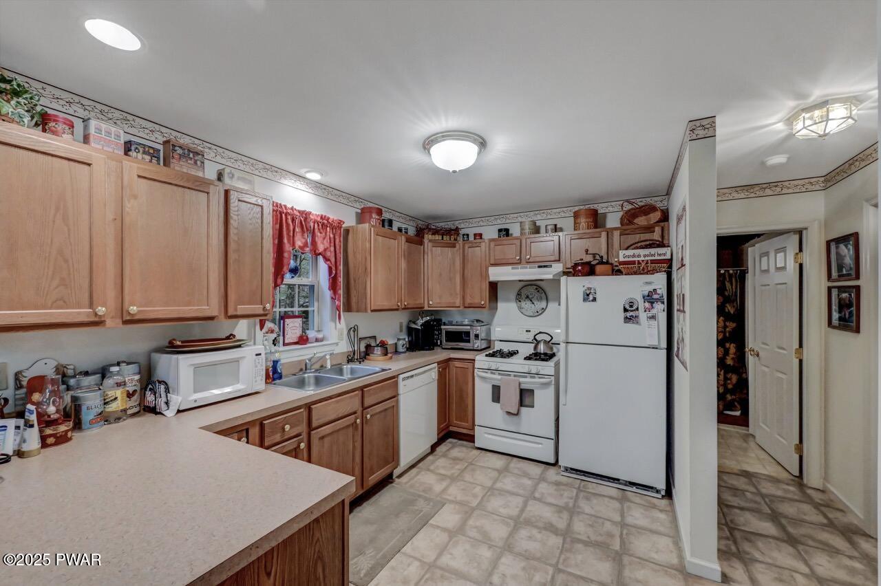 808 Pioneer Court, Lackawaxen, Pennsylvania image 27