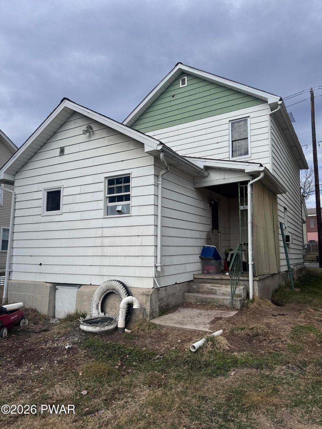 Photo of 432 Madison Avenue, Jermyn, PA 18433 (MLS # PW260490)