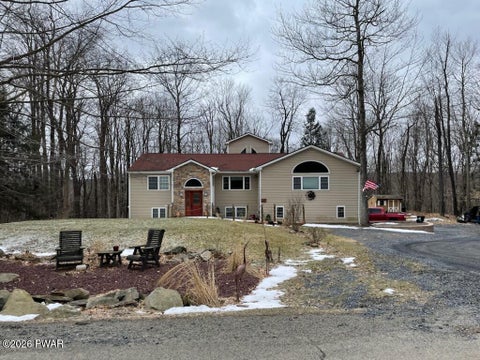 Homes For Sale - 1016 Overlook Trail<br/> Wayne County, Newfoundland, PA 18445