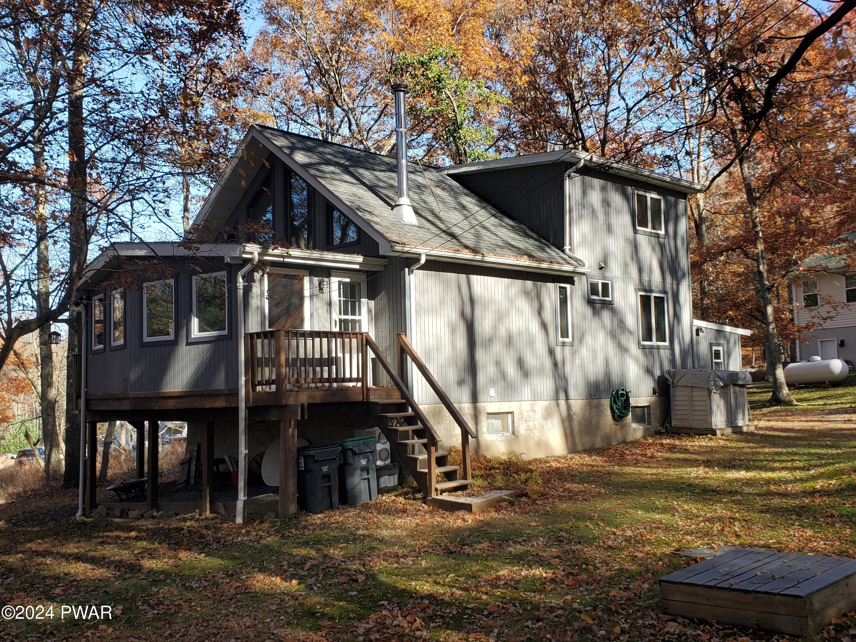 136 Fawn Lake Drive, Hawley, Pennsylvania image 7