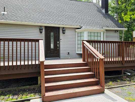 214 LAKE DR, DINGMANS FERRY, PA 18328 - Image fe8dfba5161d9a5f5b5c9cb5dddc63a5/3280411697
