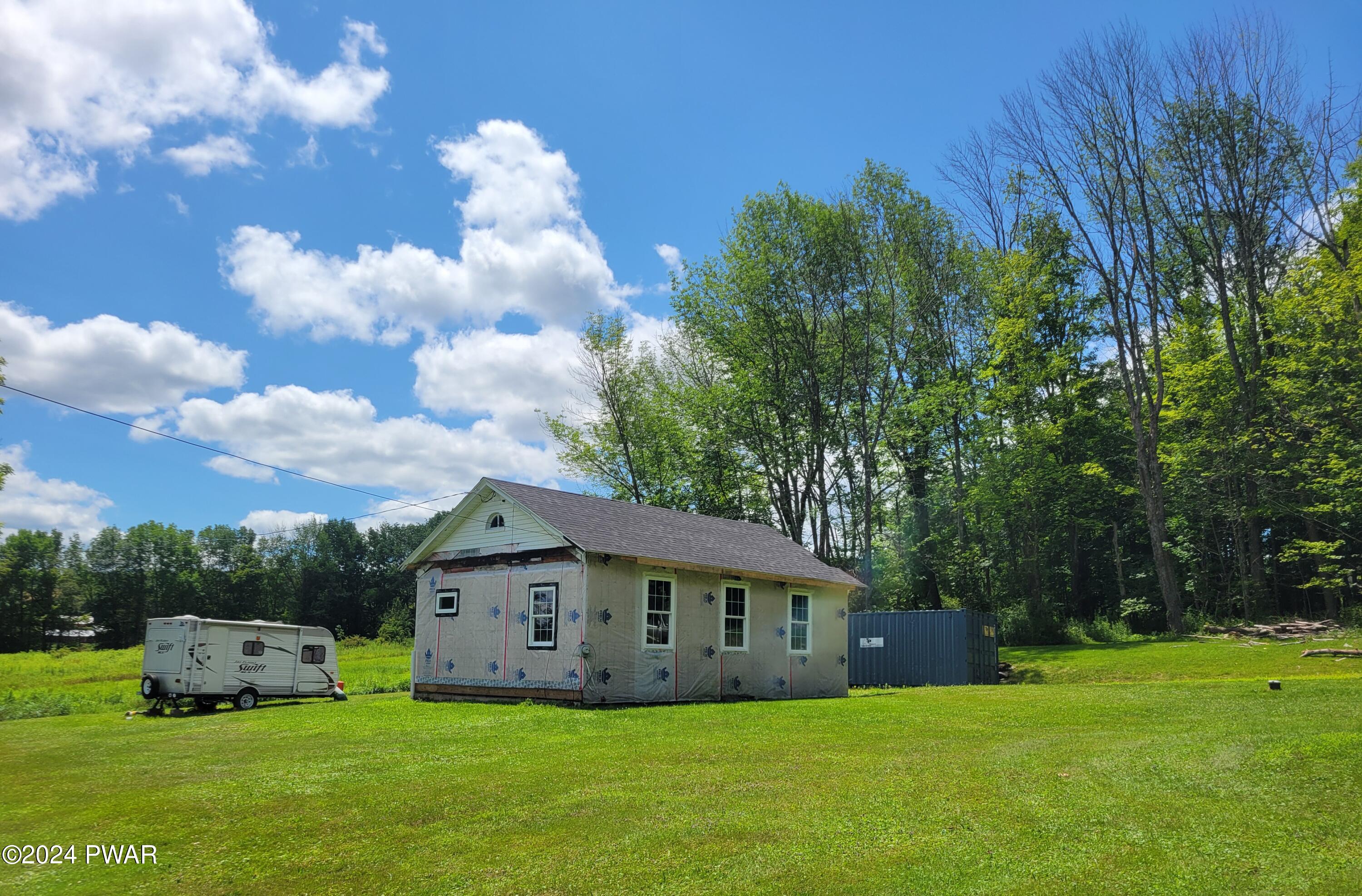 246 Czapnik Road, Lakewood, Pennsylvania image 8