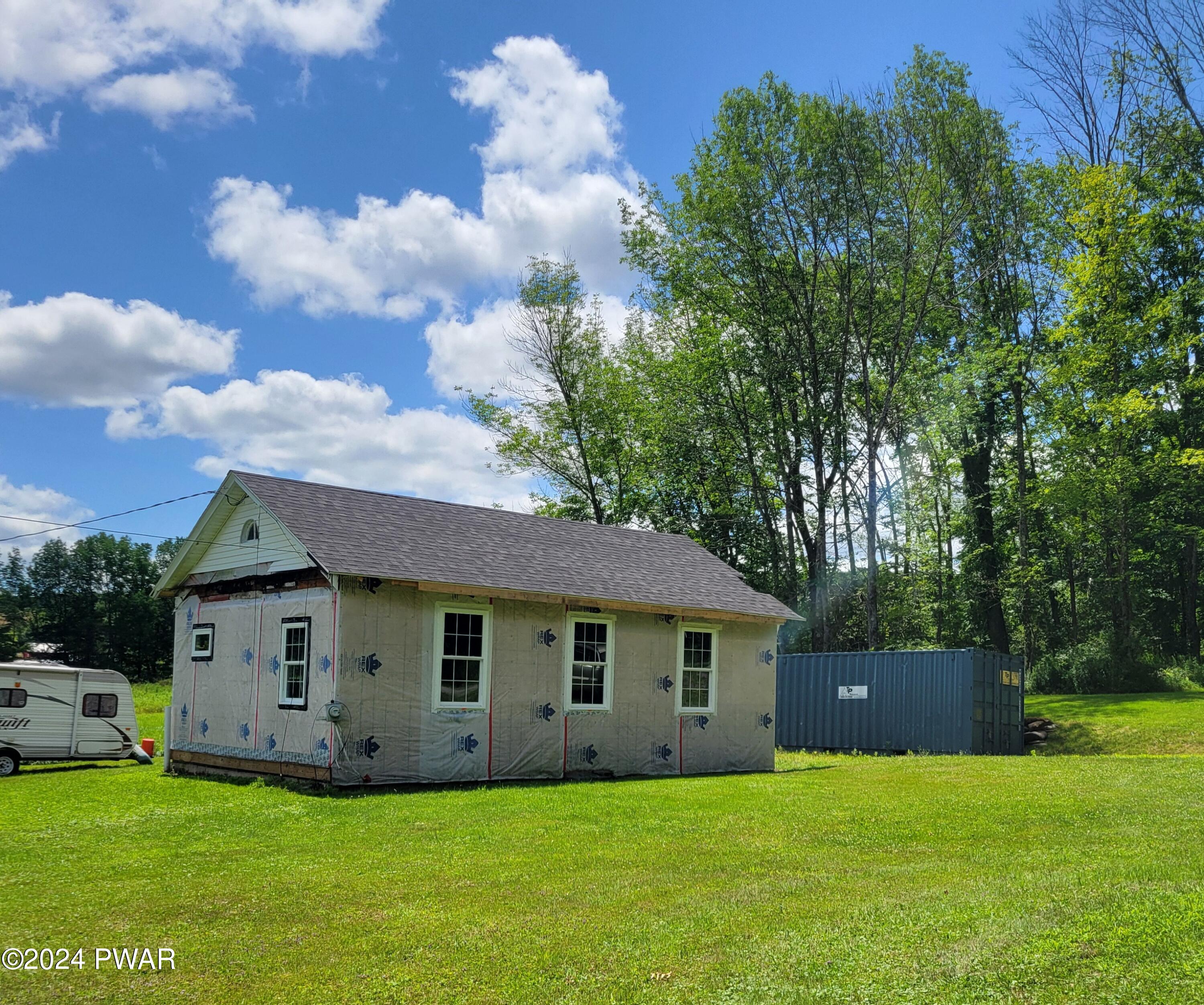 246 Czapnik Road, Lakewood, Pennsylvania image 9