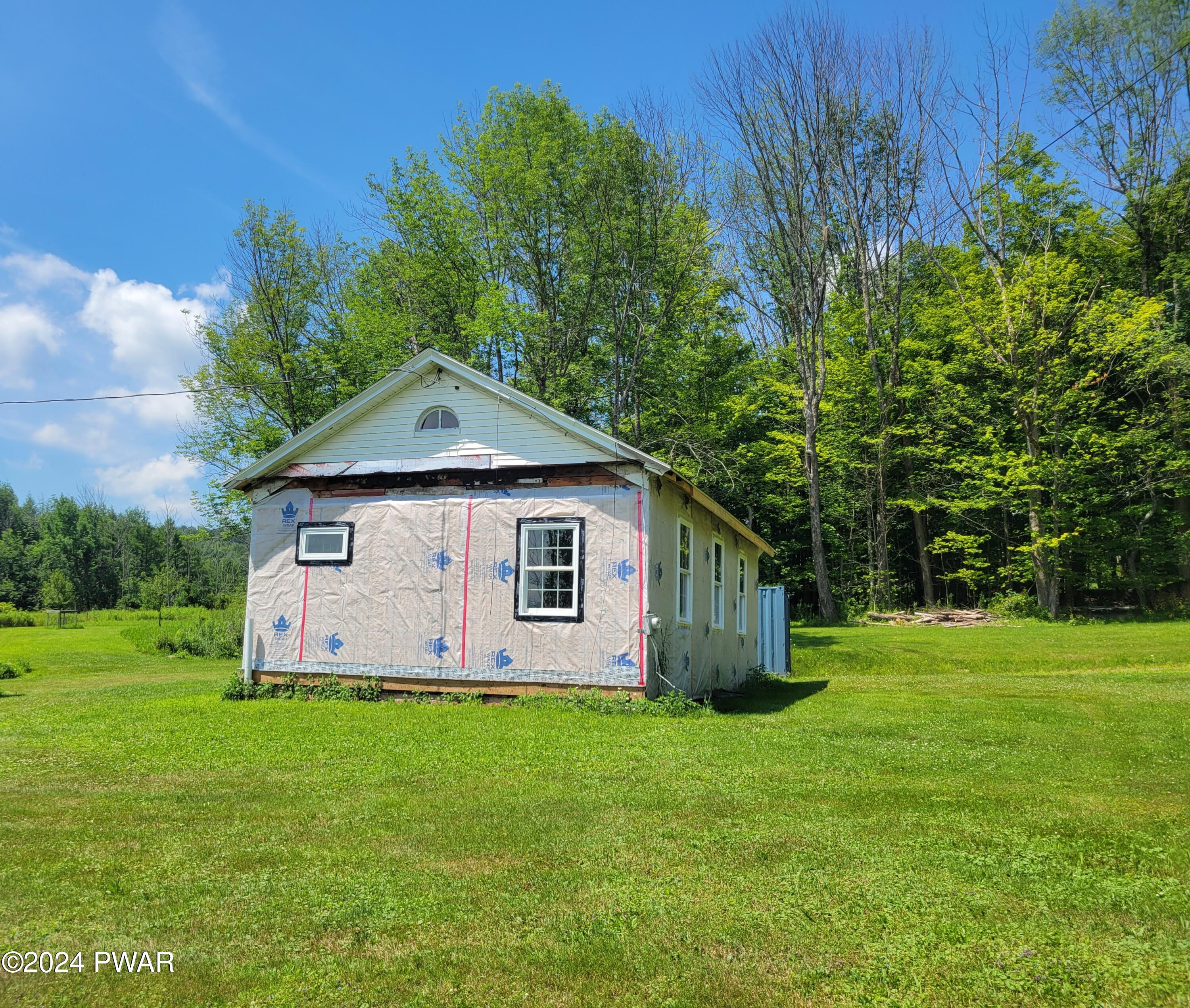 246 Czapnik Road, Lakewood, Pennsylvania image 7