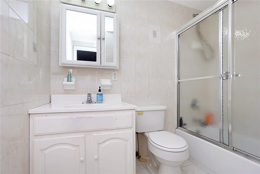 Photo 9 of 20 of 681 88th 1A condo