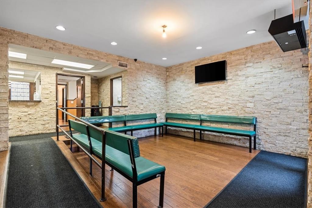 Brooklyn, New York 11226, United States, ,Commercial,Active,70944