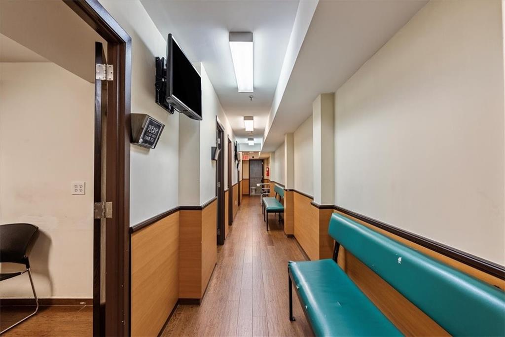 Brooklyn, New York 11226, United States, ,Commercial,Active,70944