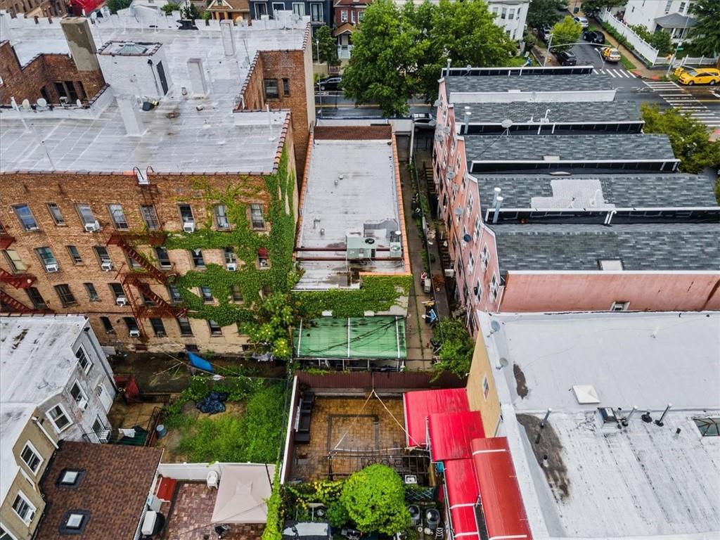 Brooklyn, New York 11226, United States, ,Commercial,Active,70944