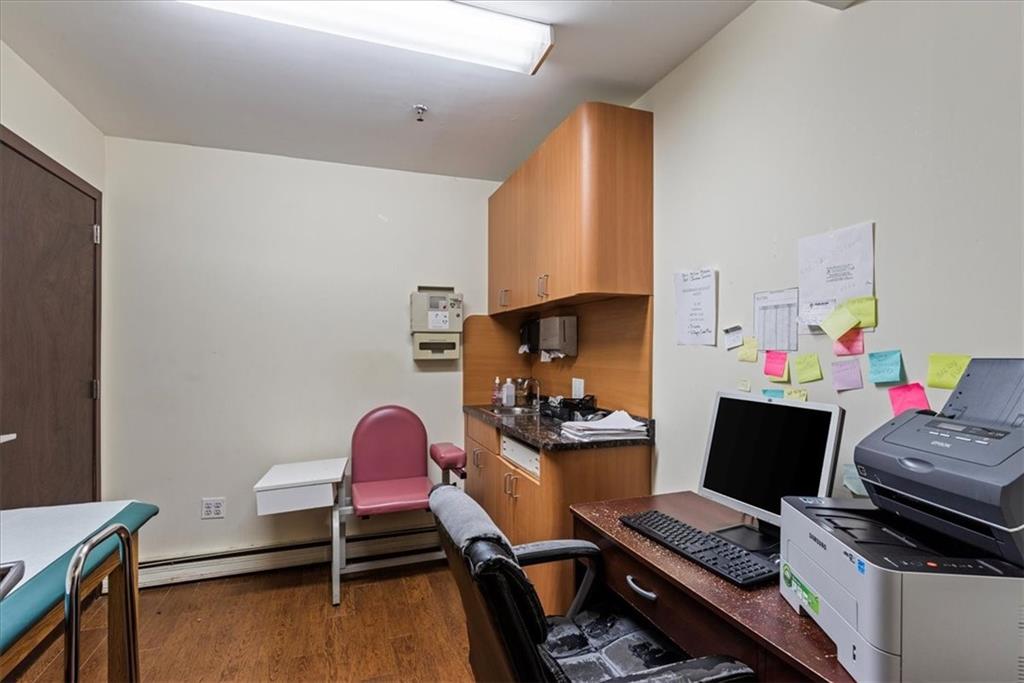 Brooklyn, New York 11226, United States, ,Commercial,Active,70944