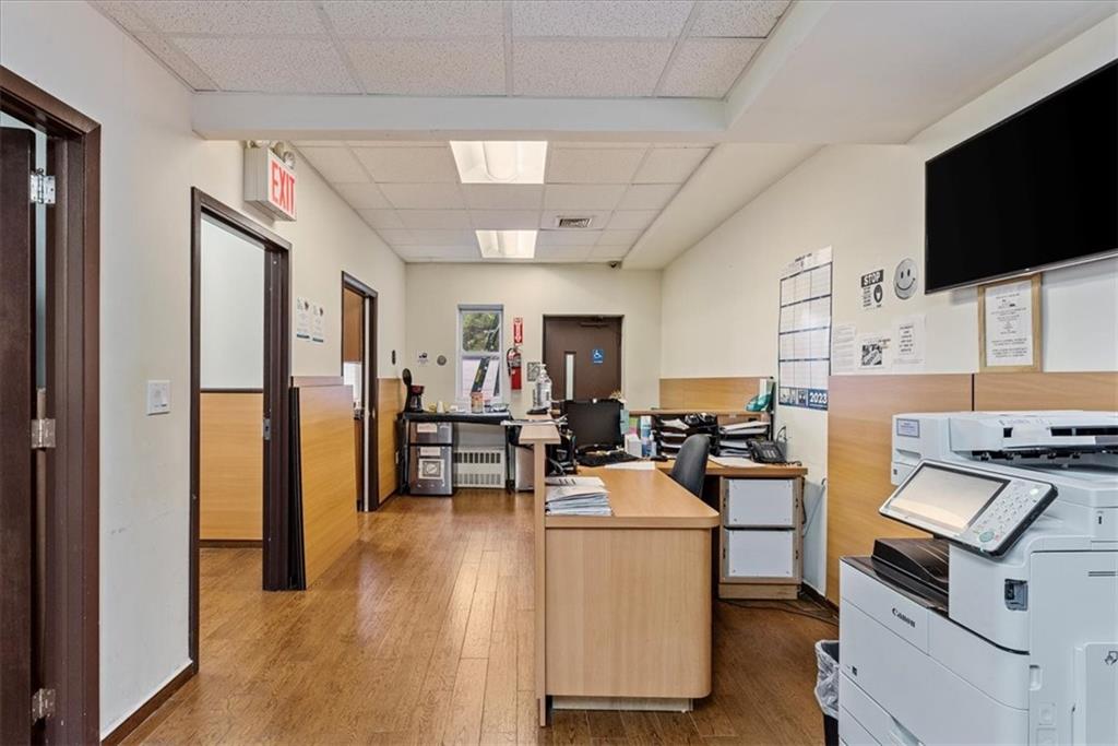 Brooklyn, New York 11226, United States, ,Commercial,Active,70944