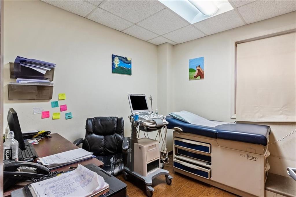 Brooklyn, New York 11226, United States, ,Commercial,Active,70944