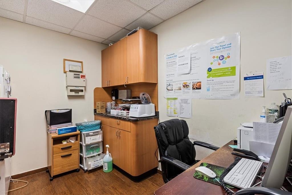 Brooklyn, New York 11226, United States, ,Commercial,Active,70944