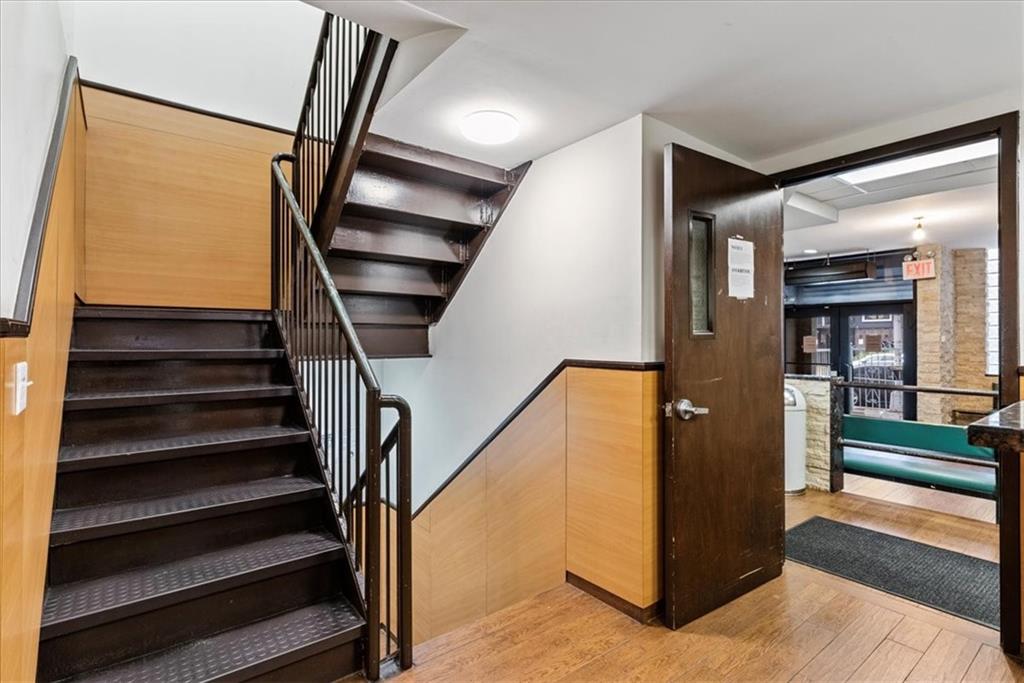 Brooklyn, New York 11226, United States, ,Commercial,Active,70944