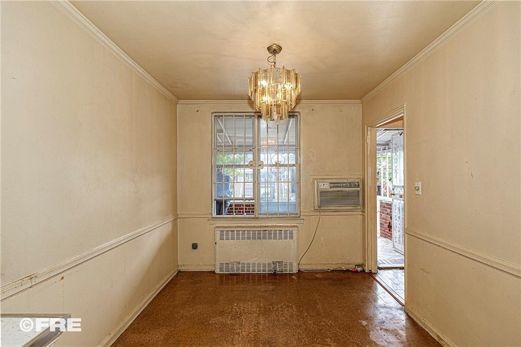 Brooklyn, New York 11236, United States, ,3 BathroomsBathrooms,Residential,Active,72310