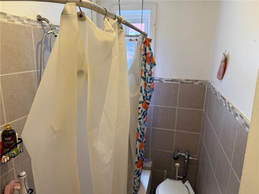 Brooklyn, New York 11207, United States, ,4 BathroomsBathrooms,Residential,Active,176477