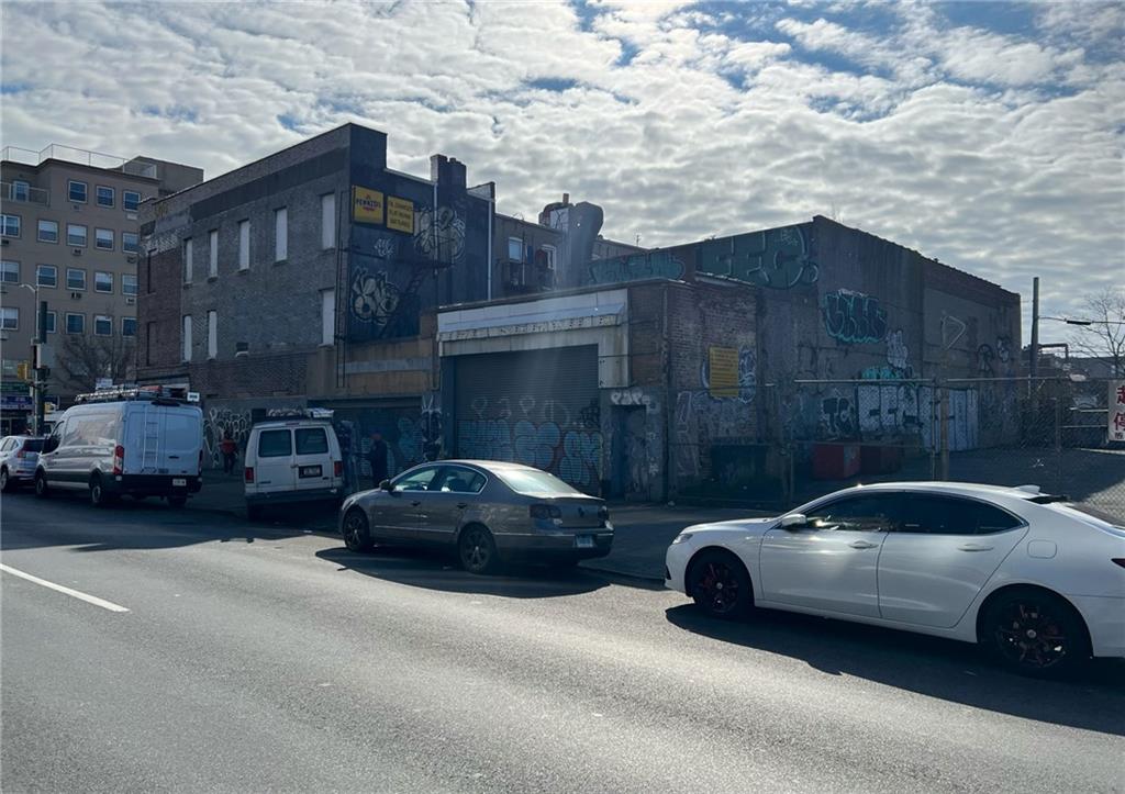 Brooklyn, New York 11204, United States, ,Commercial,Active,73694