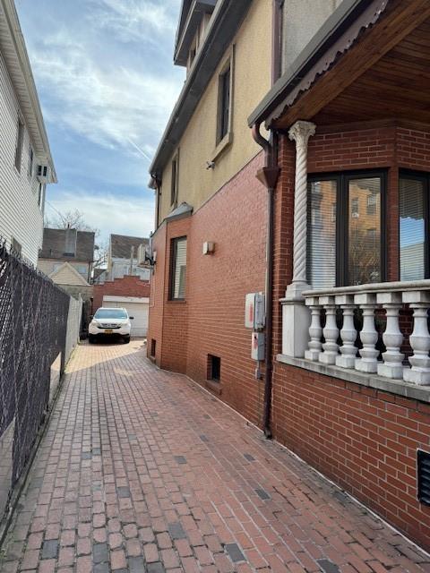 Brooklyn, New York 11209, United States, 4 Bedrooms Bedrooms, ,3 BathroomsBathrooms,Residential,Active,61486