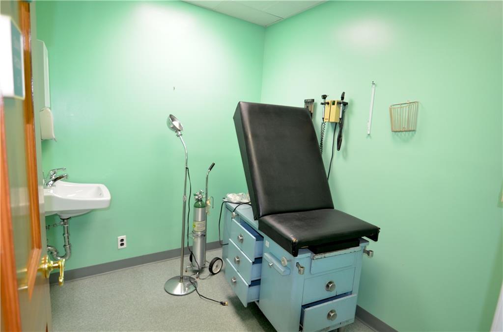 Brooklyn, New York 11236, United States, ,Commercial,Active,183008