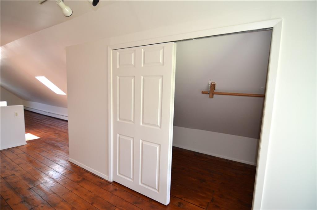 Brooklyn, New York 11236, United States, ,Commercial,Active,183008