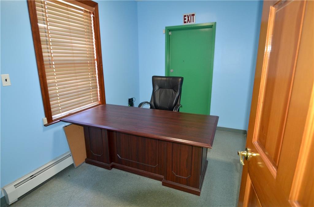 Brooklyn, New York 11236, United States, ,Commercial,Active,183008