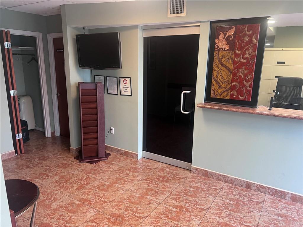 Brooklyn, New York 11204, United States, ,Commercial,Active,64286