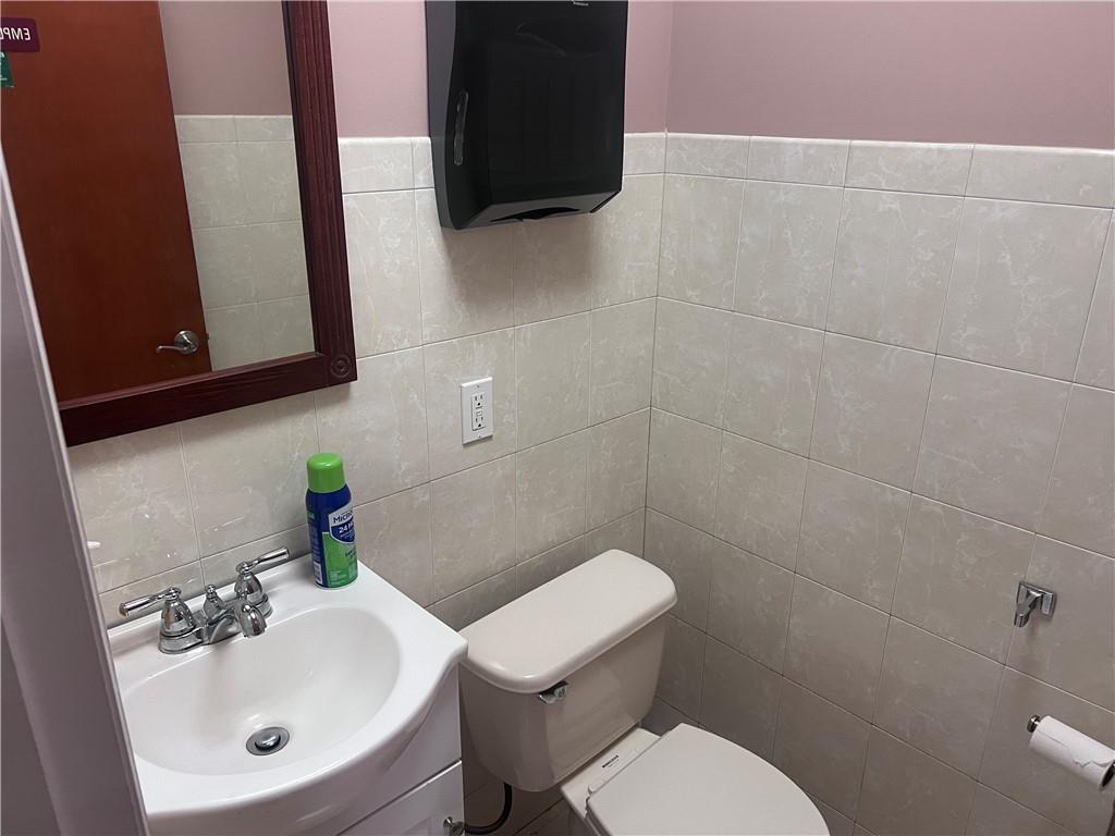 Brooklyn, New York 11204, United States, ,Commercial,Active,64286