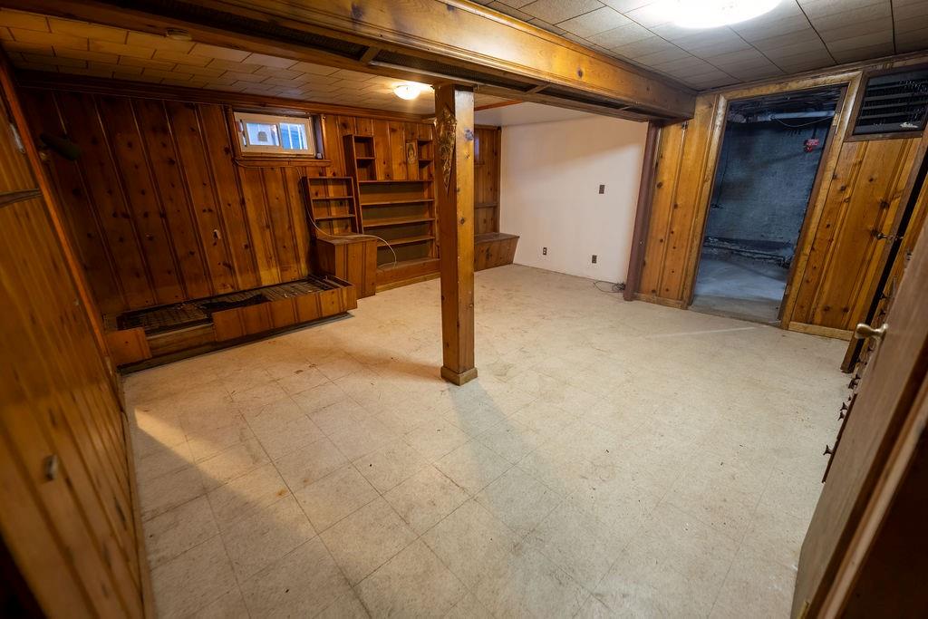 Brooklyn, New York 11236, United States, ,2 BathroomsBathrooms,Residential,Active,183009