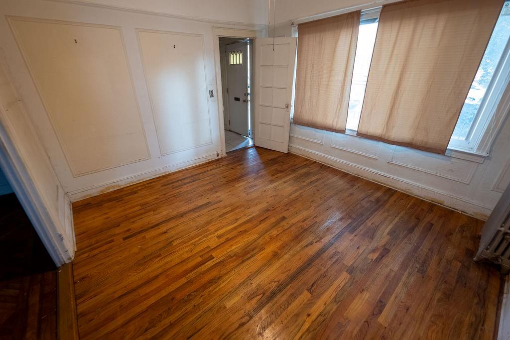 Brooklyn, New York 11236, United States, ,2 BathroomsBathrooms,Residential,Active,183009