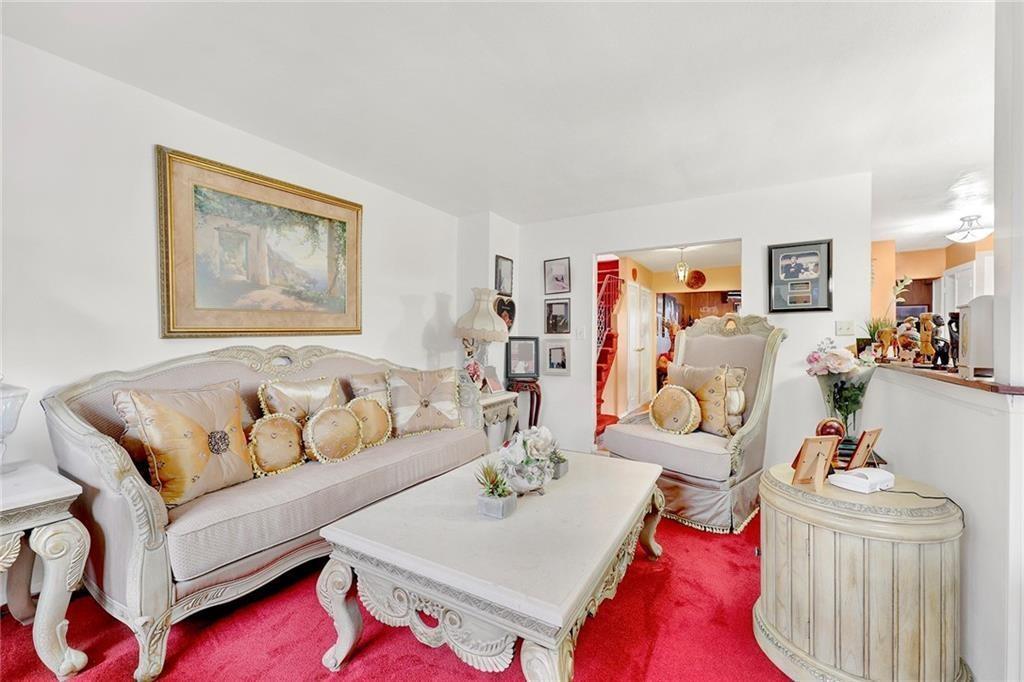 Brooklyn, New York 11236, United States, ,4 BathroomsBathrooms,Residential,Active,38260