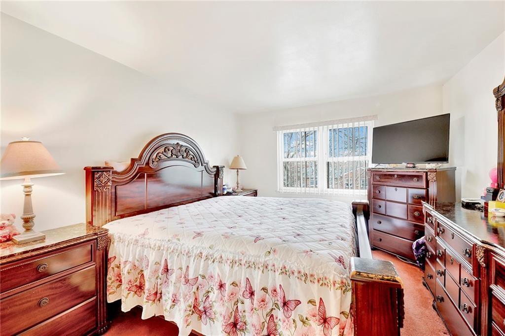 Brooklyn, New York 11236, United States, ,4 BathroomsBathrooms,Residential,Active,38260
