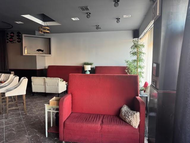 Brooklyn, New York 11223, United States, ,Commercial,Active,24407