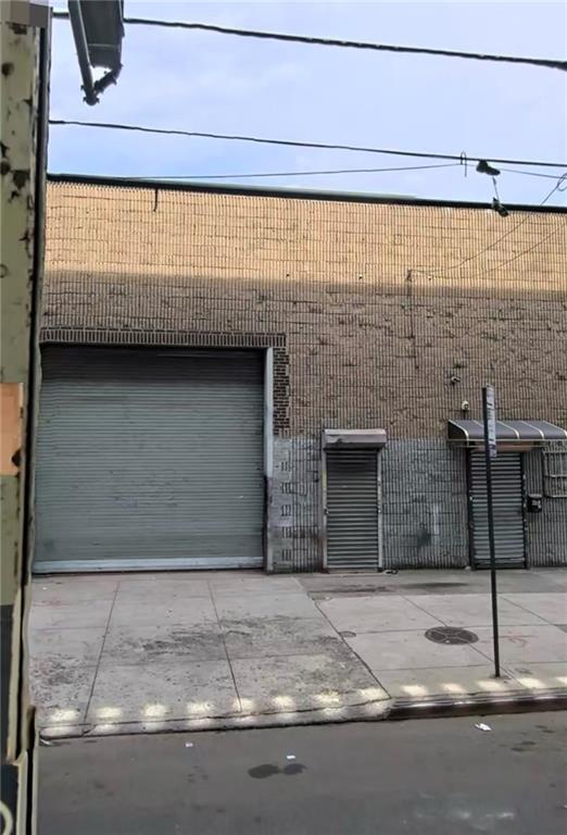 2327 McDonald