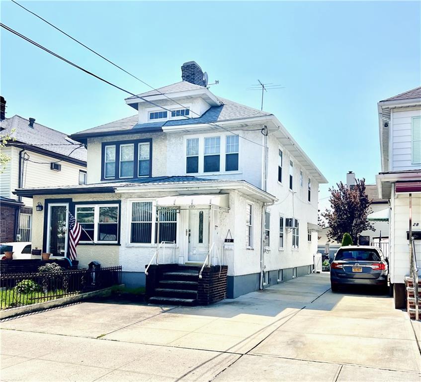 30 Avenue S