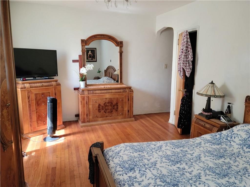 Brooklyn, New York 11204, United States, 2 Bedrooms Bedrooms, ,1 BathroomBathrooms,Residential,Active,71344