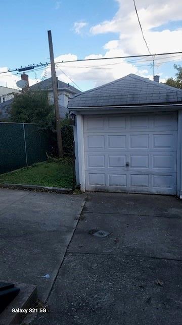 Brooklyn, New York 11203, United States, ,2 BathroomsBathrooms,Residential,Pending,39247