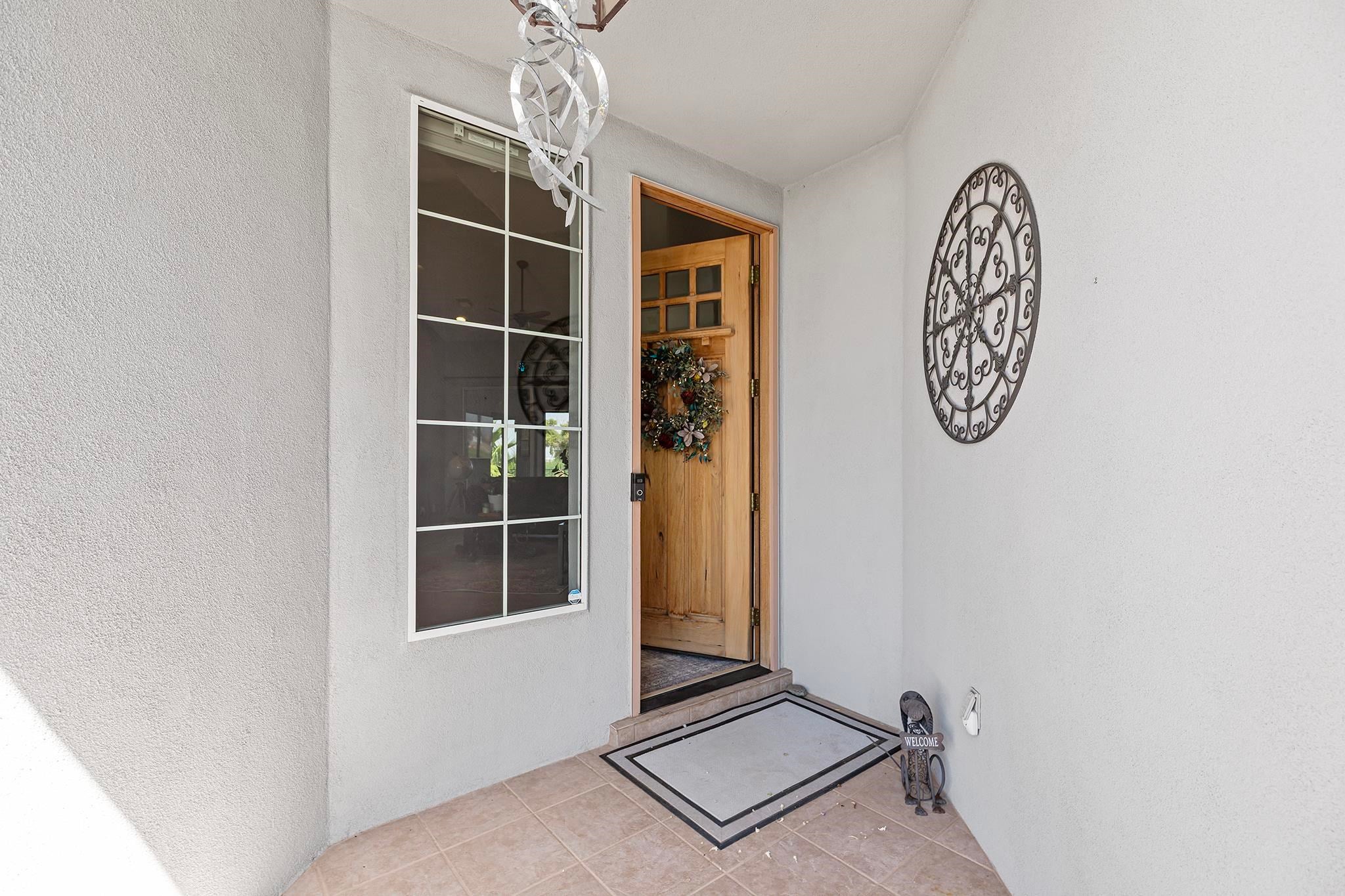 2412 Tres Lagos