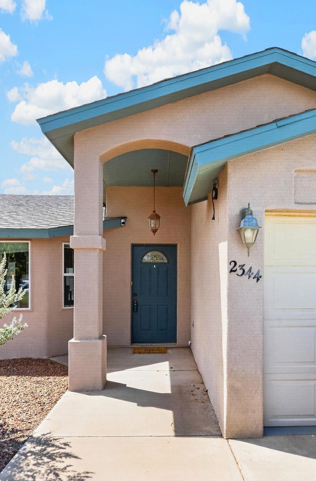 2344 Sierra Vista CT