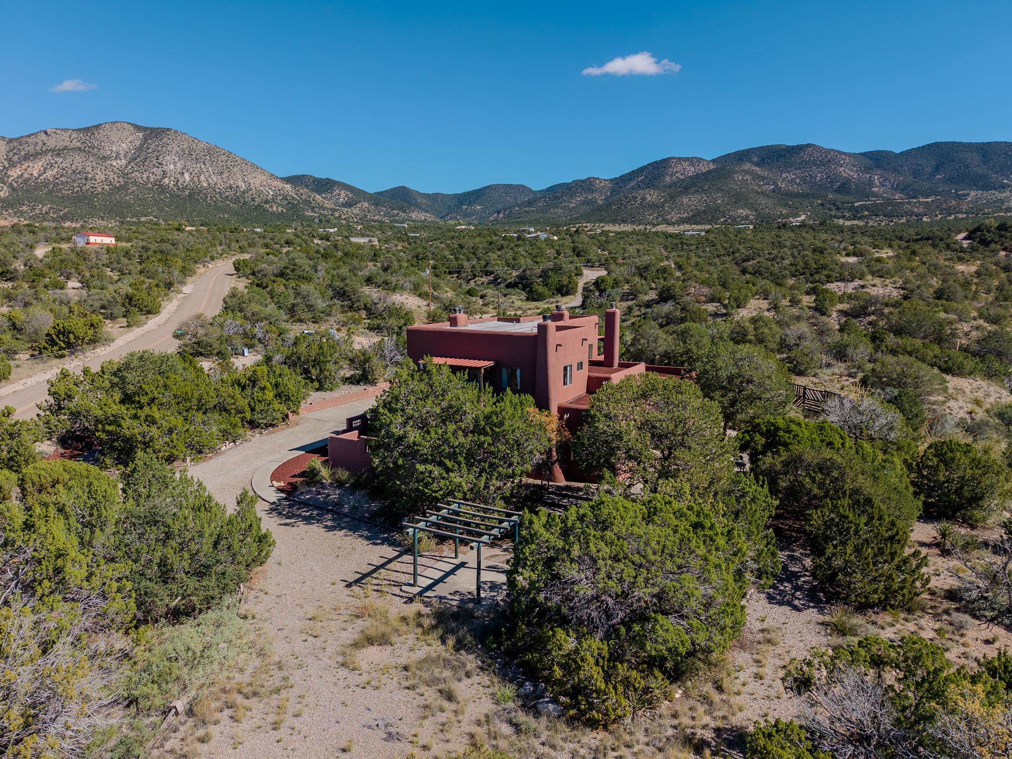 658 Laborcita Canyon RD