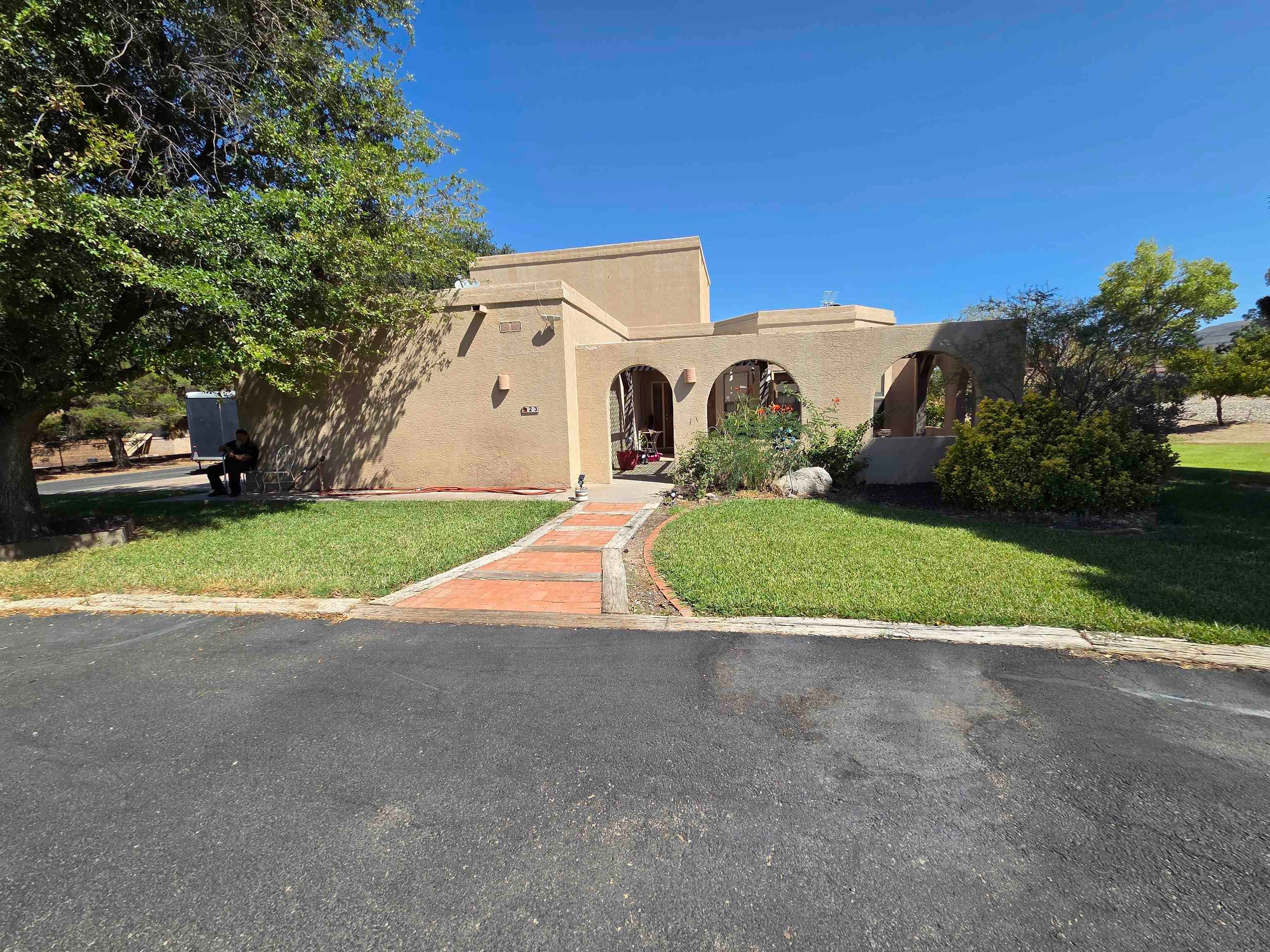 23 High Sierra DR