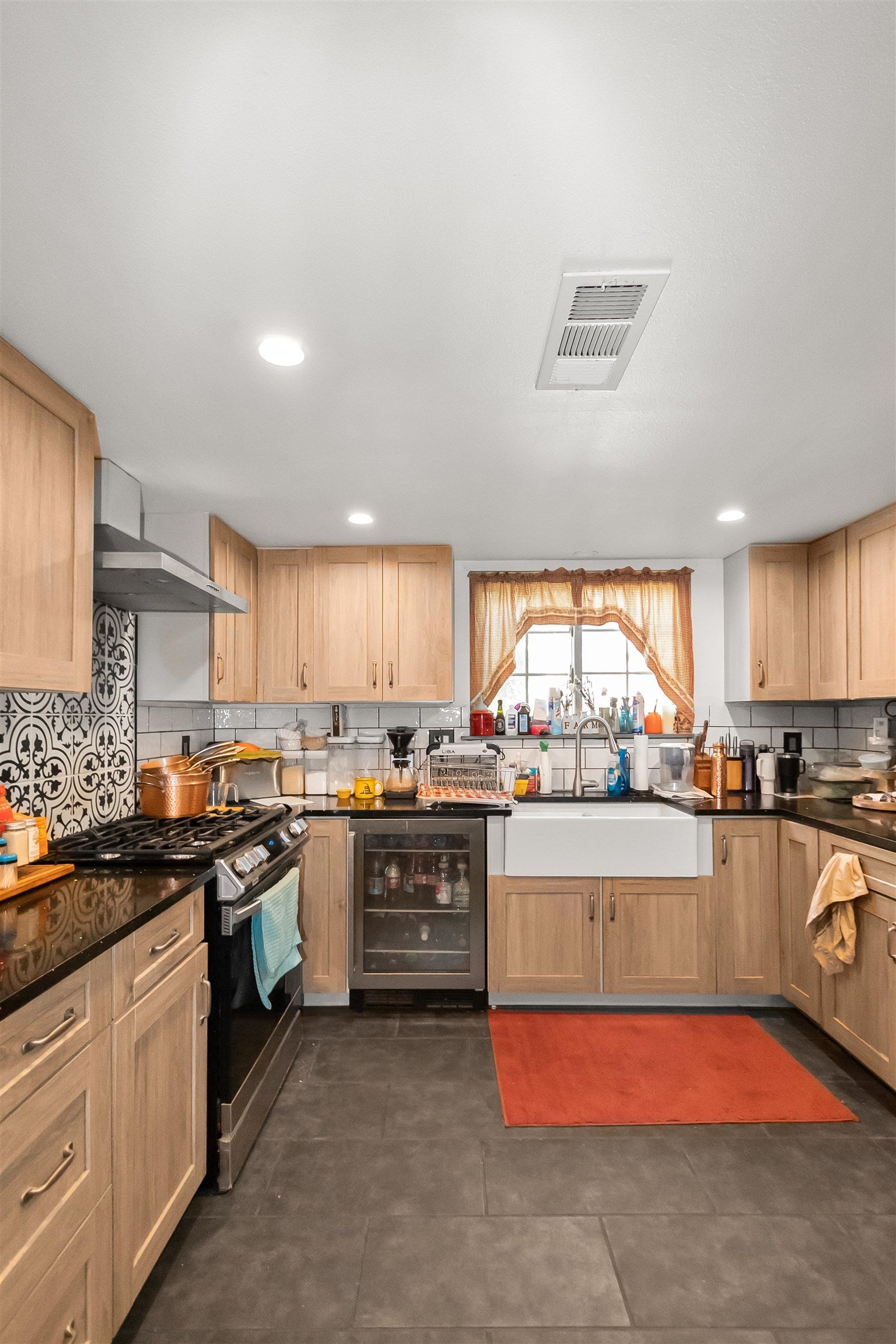 82 Diablo DR