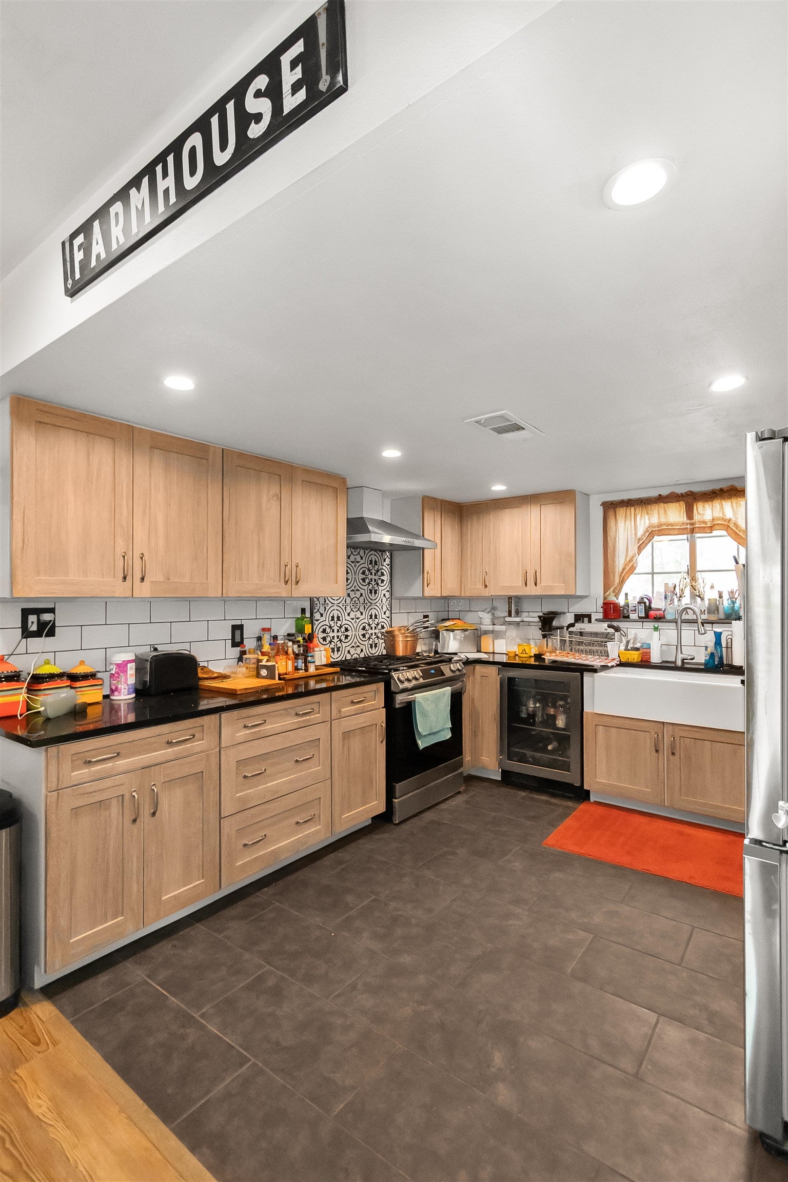 82 Diablo DR
