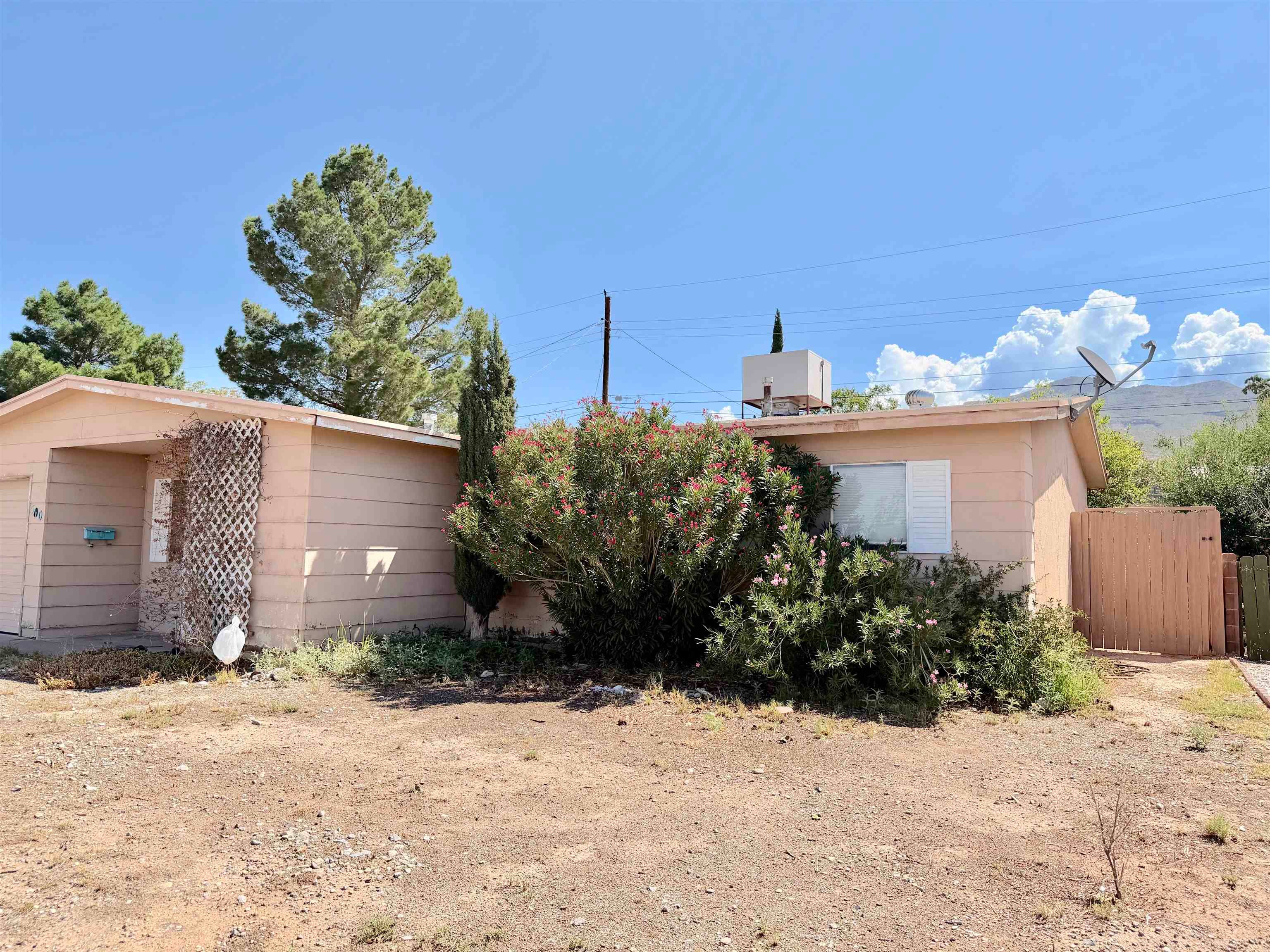 500 Scenic DR