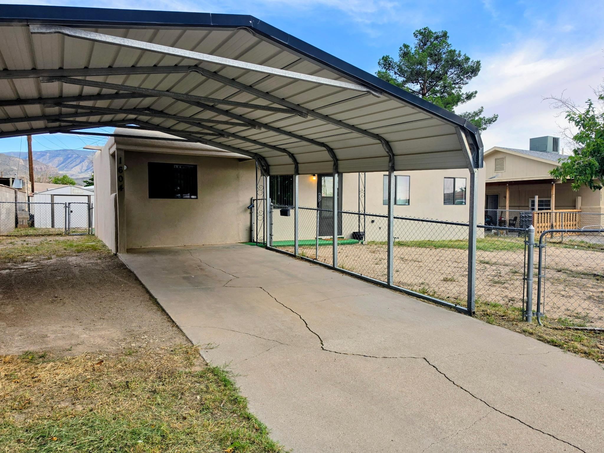 1604 Bellamah DR