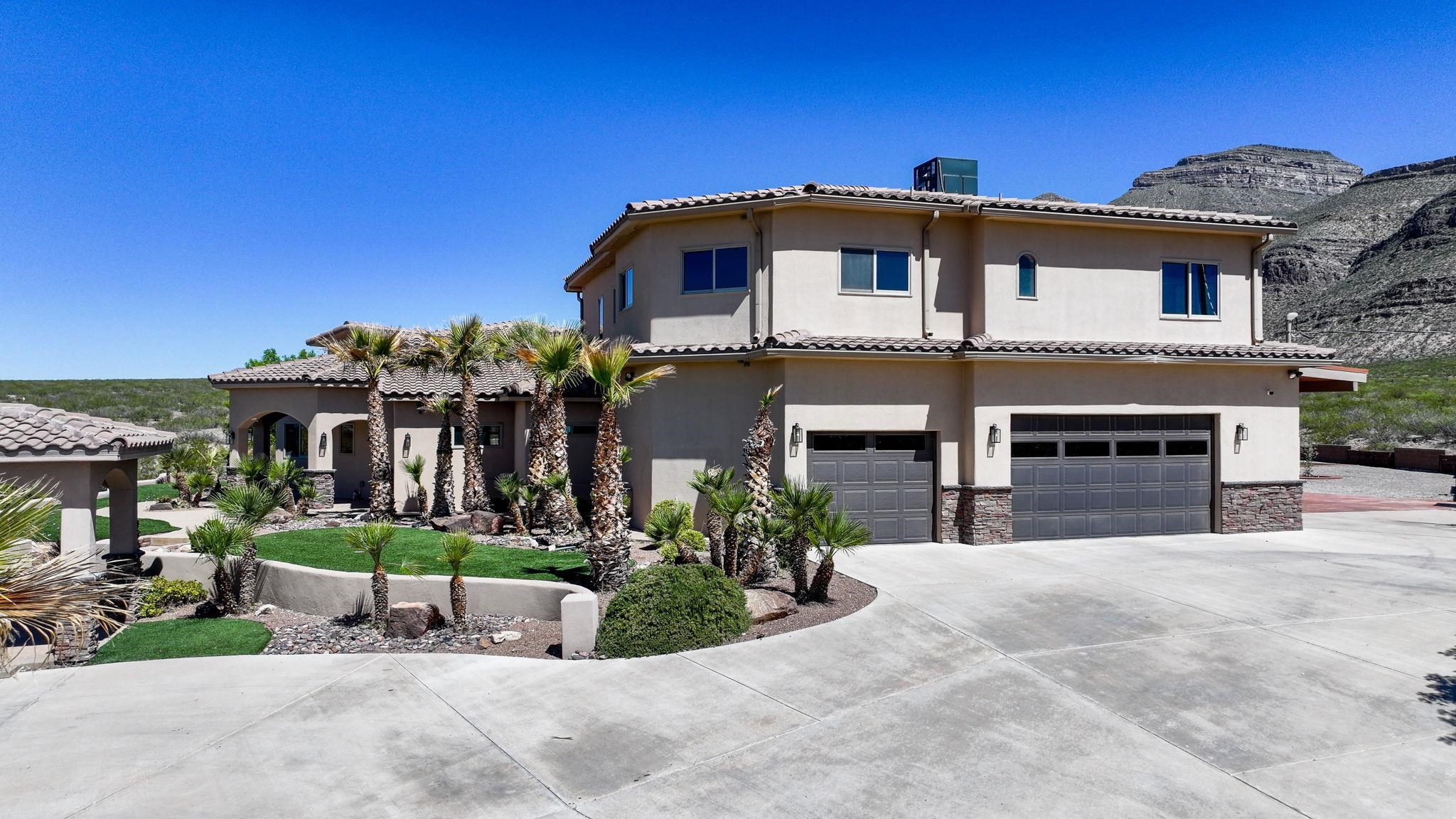 215 Old El Paso Hwy