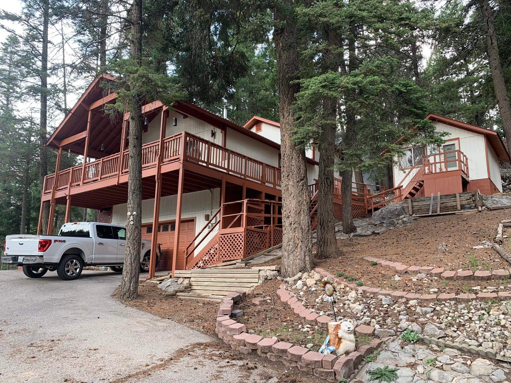 513 Sugar Pine Dr