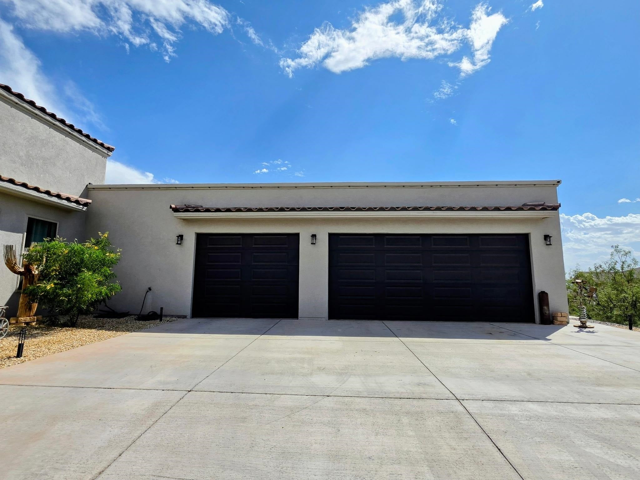 1762 Loma Verde