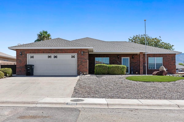 3802 DRIFTWOOD AVE, ALAMOGORDO, NM 88310 - Image e631314cbfbc283146e47f8dc27dccdf/537080004